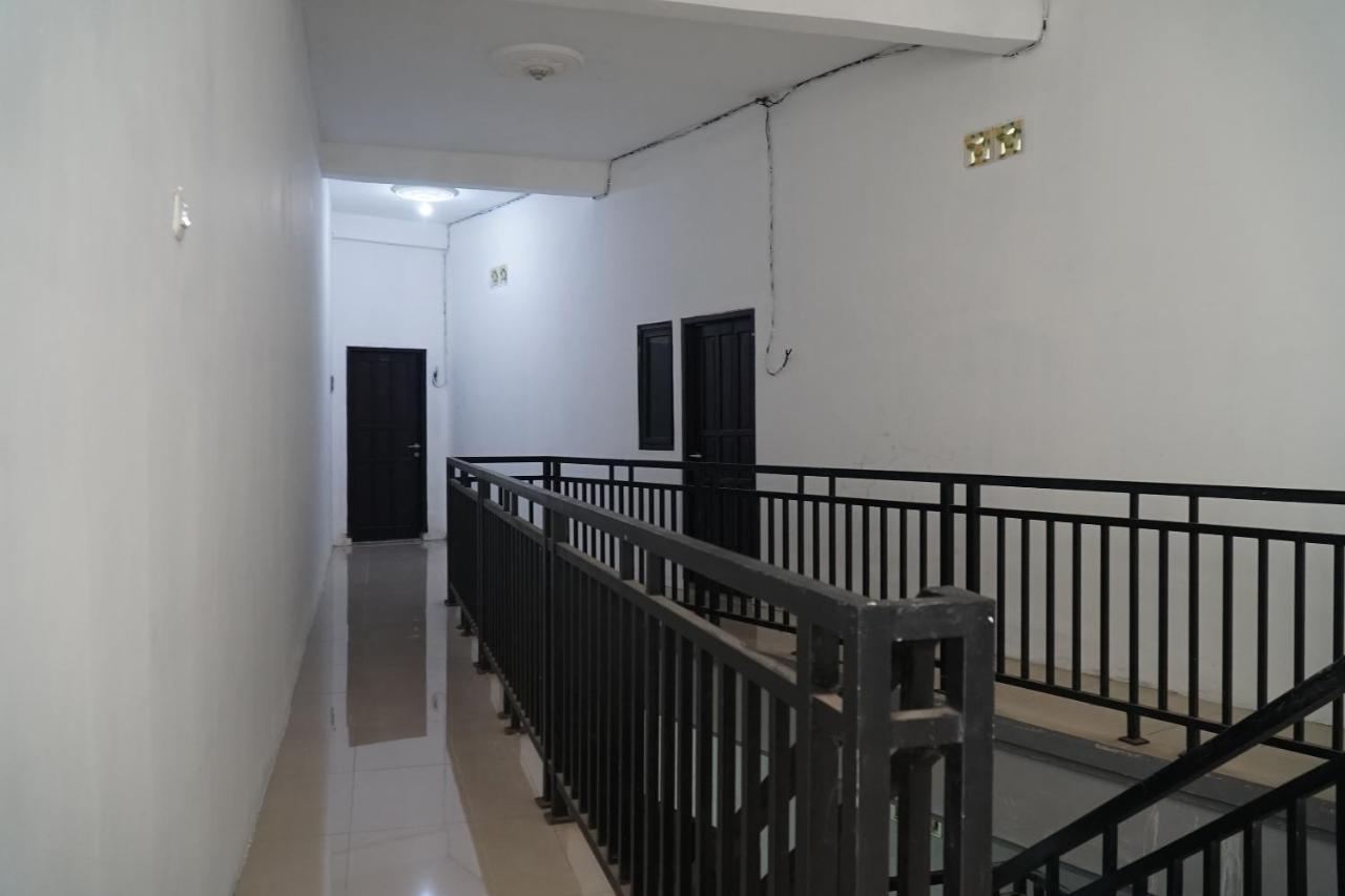 Oyo Flagship 1034 Pondok Mulia Guest House Syariah Balikpapan  Zewnętrze zdjęcie