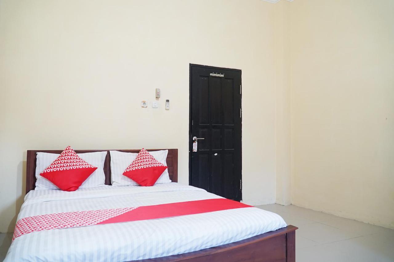 Oyo Flagship 1034 Pondok Mulia Guest House Syariah Balikpapan  Zewnętrze zdjęcie