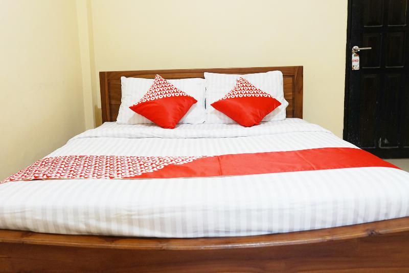 Oyo Flagship 1034 Pondok Mulia Guest House Syariah Balikpapan  Zewnętrze zdjęcie