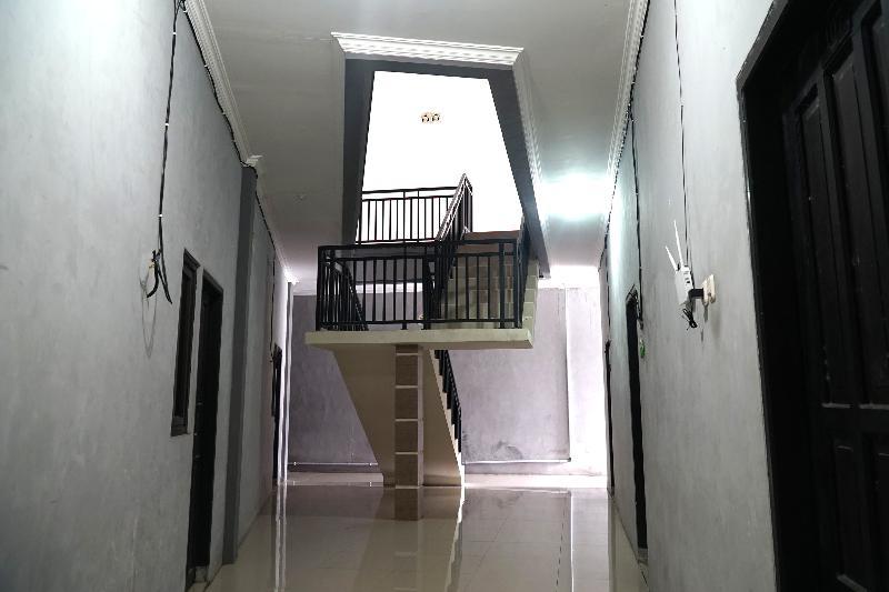 Oyo Flagship 1034 Pondok Mulia Guest House Syariah Balikpapan  Zewnętrze zdjęcie